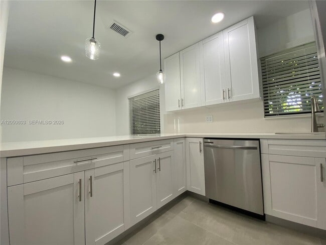 Photo - 3626 SW 16th St Unit 3626