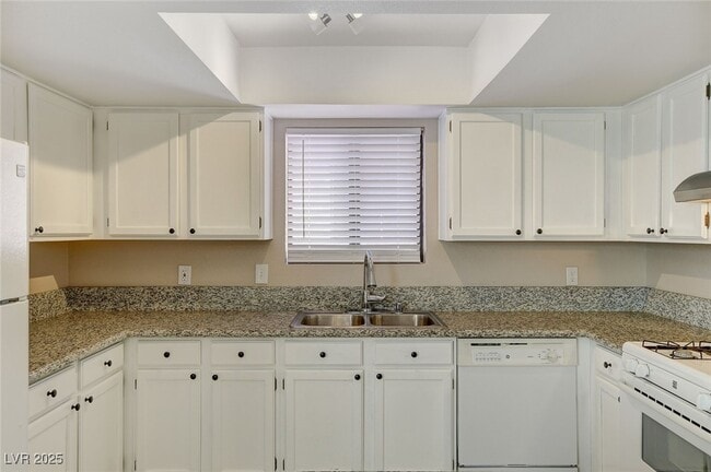 Photo - 6729 W Charleston Blvd Unit 4