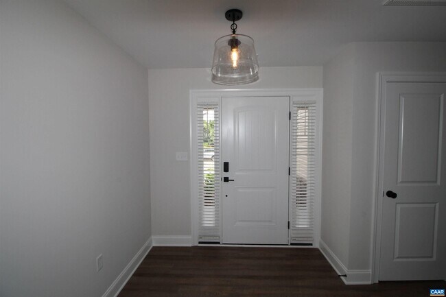 Photo - 173 Langley Dr