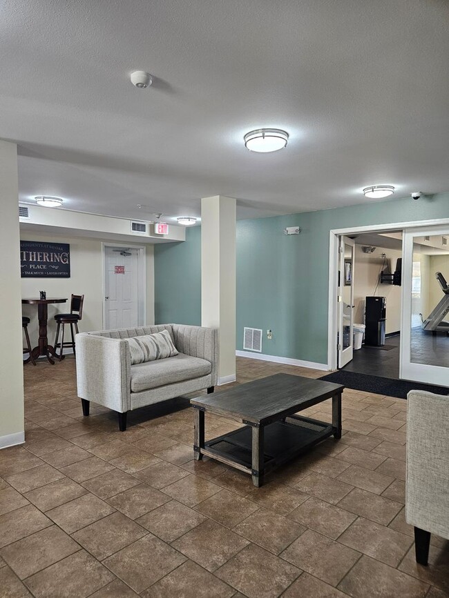 Photo - The Residences at 843 Oak