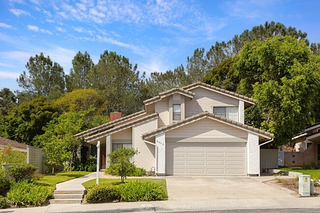 Building Photo - Beautiful Four Bedroom Two Story Home - UT...