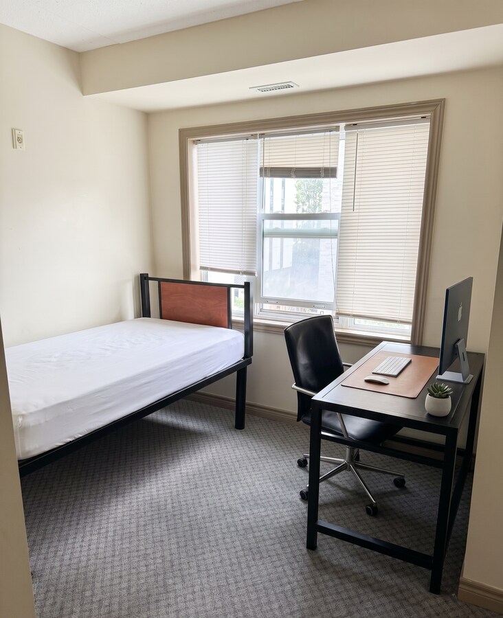 Photo - 251-251 Lester St Unit 4