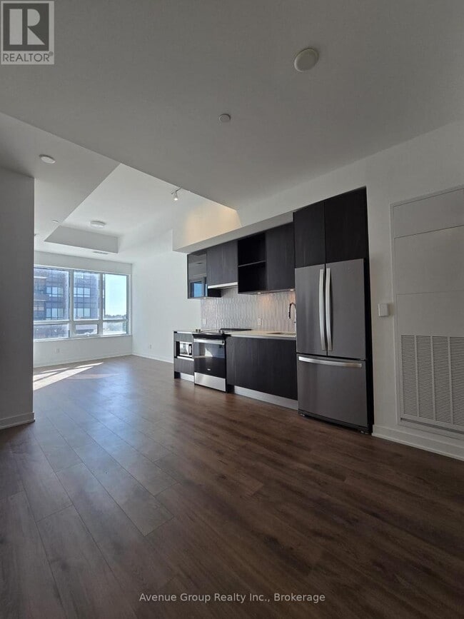 Photo - 405 Dundas St W Unit 226