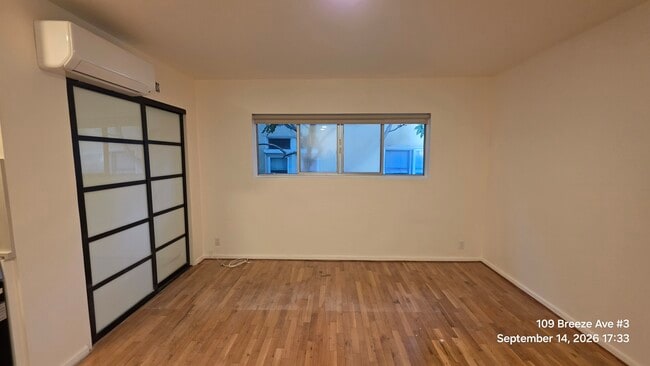 109 Breeze Ave