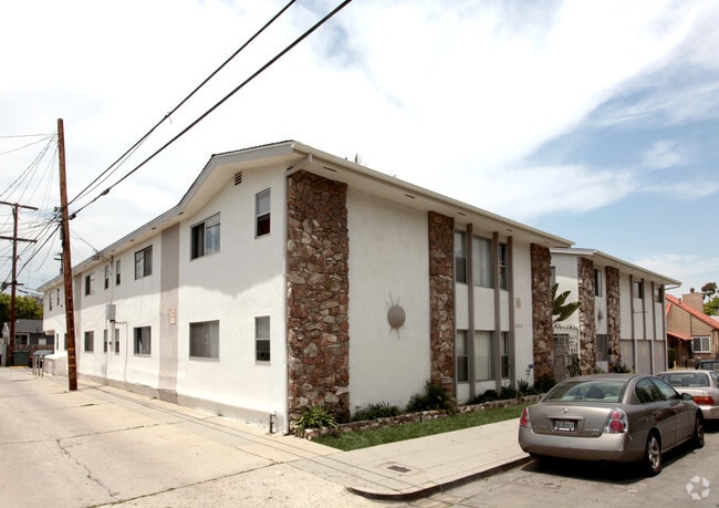 Building Photo - 425 Gaviota Ave Rental