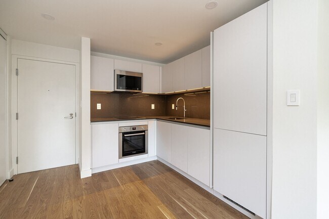 Photo - 457 Marlee Ave Unité 204