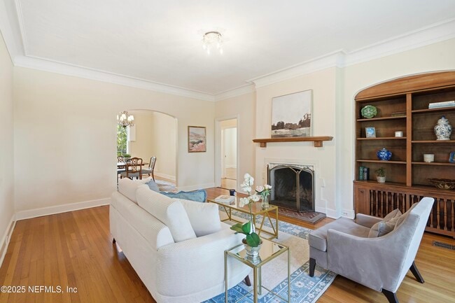 Photo - 3319 Pine St Unit 7