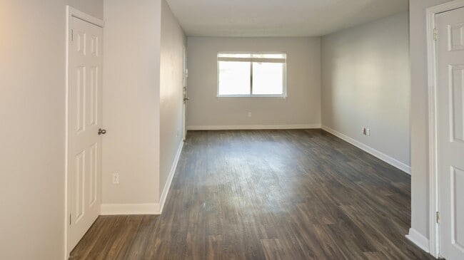 Photo - 1000 Beacon Pkwy E Unit 1047