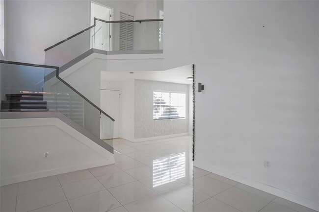 Photo - 46 NW 85th Ct
