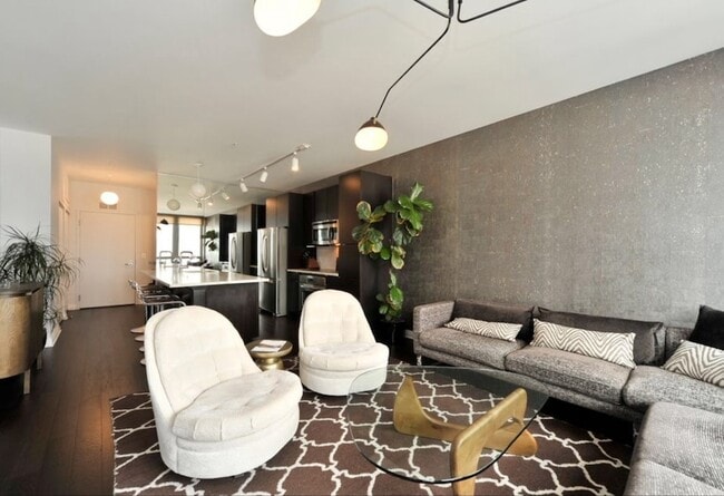 Photo - 565 W Quincy St Unit 1505