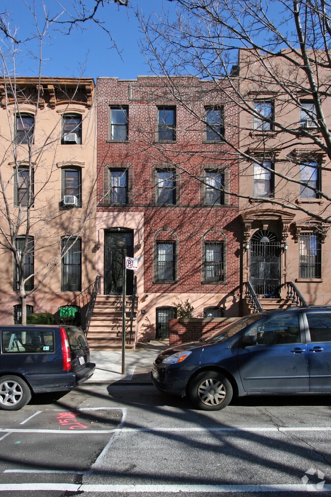 193 Carlton Ave Apartments For Rent in Brooklyn, NY