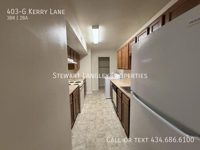 Photo - 403 Kerry Ln