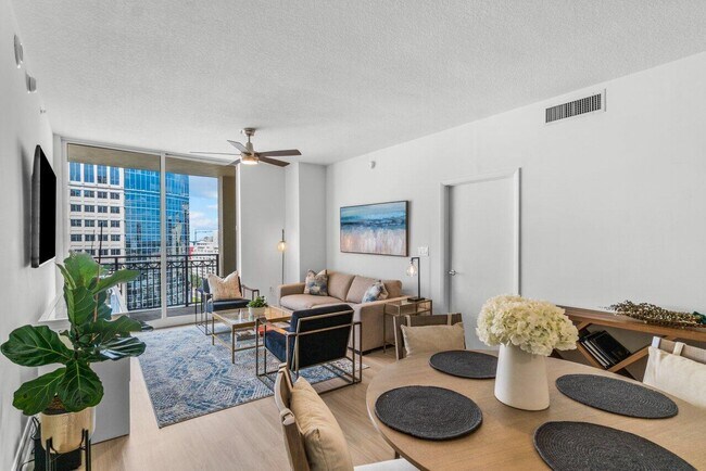 Photo - 550 Okeechobee Blvd Unit 1508