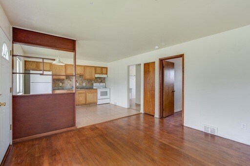 Balfour Apartments