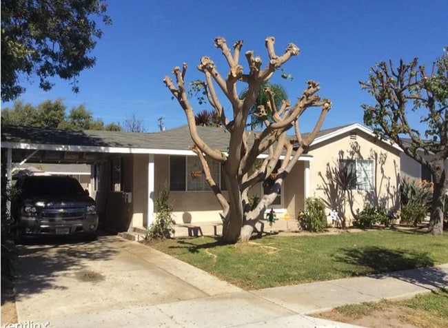 Building Photo - 3363 W 132nd St Unit FRONT