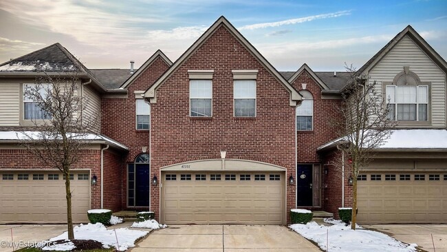 Building Photo - 41101 Maplewood Drive