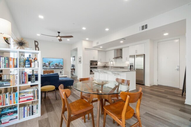 Photo - 2450 Community Ln