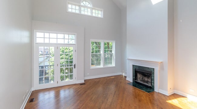 Photo - 2639 N Wayne Ave Condo Unit 3