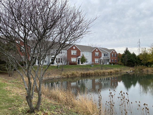 Photo - 213 Springbrook Trail S Townhome