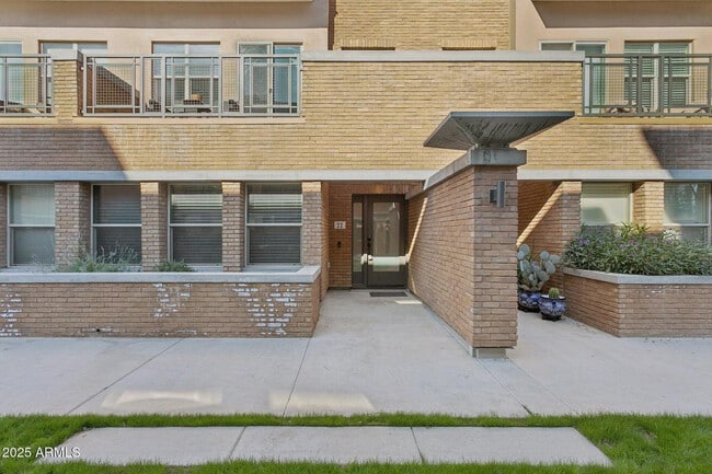 Photo - 1400 E Bethany Home Rd