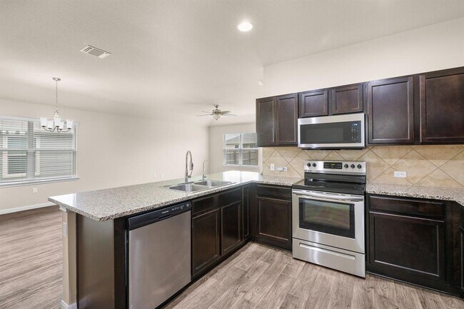 210 Garcitas Creek Ln