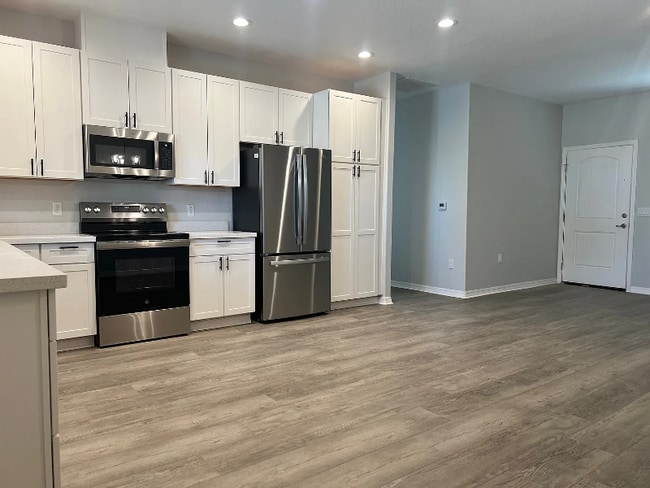 Photo - 112 S Avenue B Unit No.1