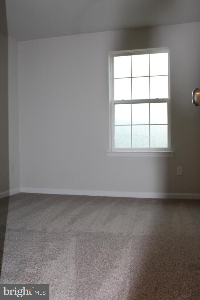 176 Mazzeo Dr Townhome Townhome Rental in Glassboro NJ