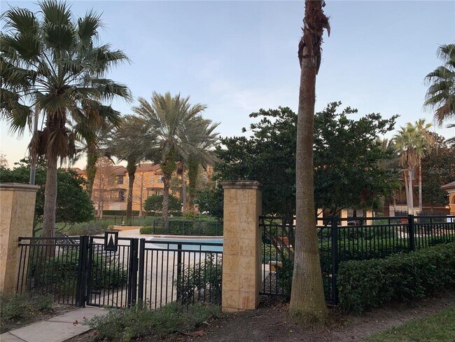 Photo - 5572 Metrowest Blvd Unit 5-209