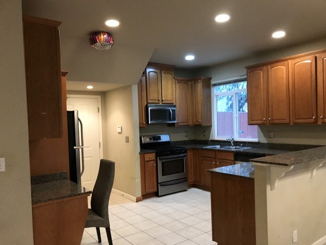 Photo - 1409 NE 166th Ct