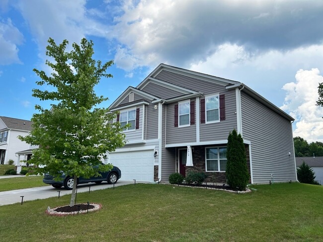 Building Photo - Located in Lanier Village aka Brawley Farm...