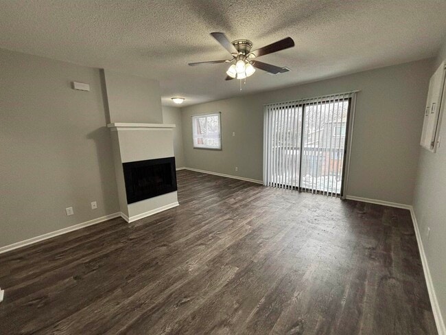 Photo - 2501 E 50th St