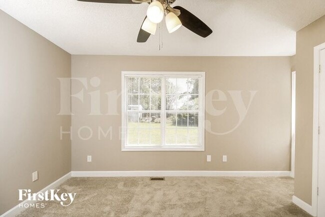 Photo - 2402 Cork St