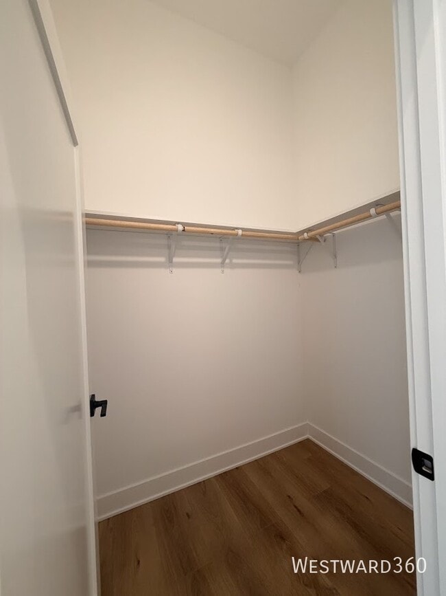 Photo - 1320 S Ashland Ave Unit 201