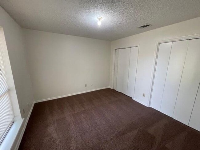Photo - Dallas Duplex for Lease!!