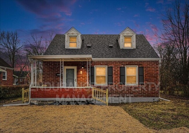 Photo - 789 Matthews Dr