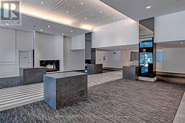 Photo - 30 Gibbs Rd Unité 2107