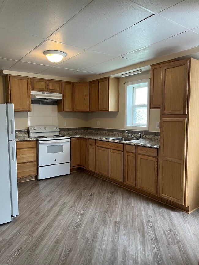 Kitchen - 204 New Boston St Unidad 1