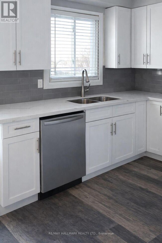 Photo - 41 Kinzie Ln