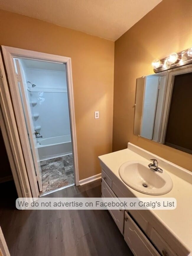 Photo - Applecross Avenue 6434 Unit C