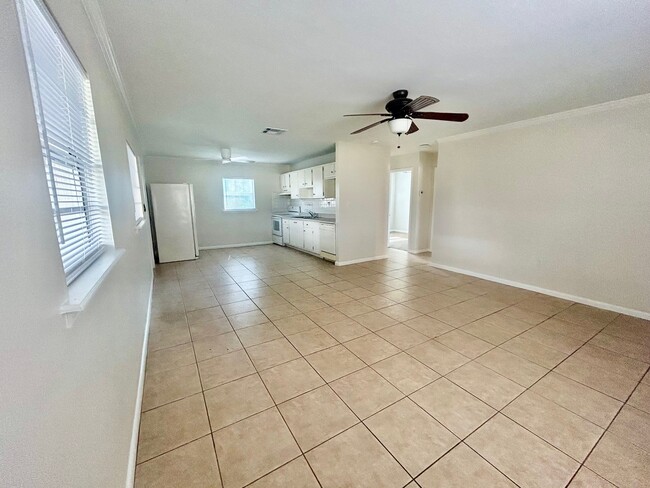 Photo - 77 2nd St Unit 77