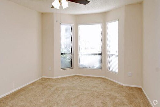 Valley Creek Apartments