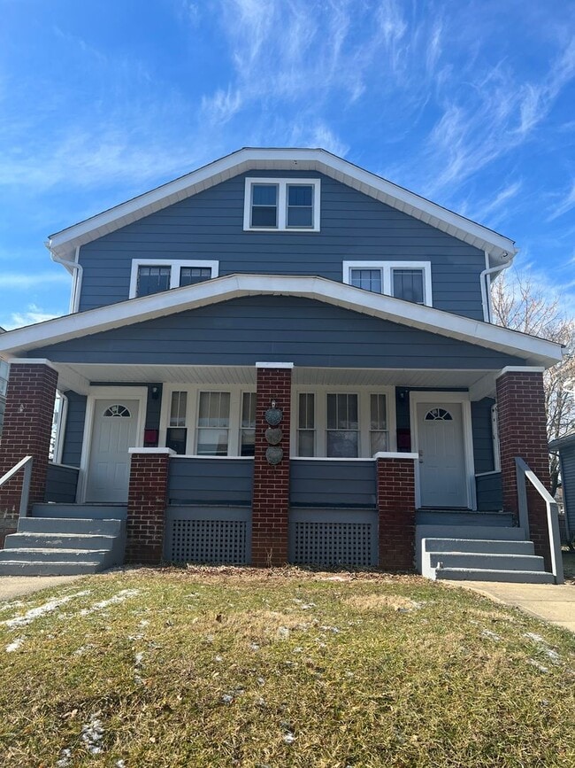 Building Photo - 287-289 N Burgess Ave Unit 287 Rental