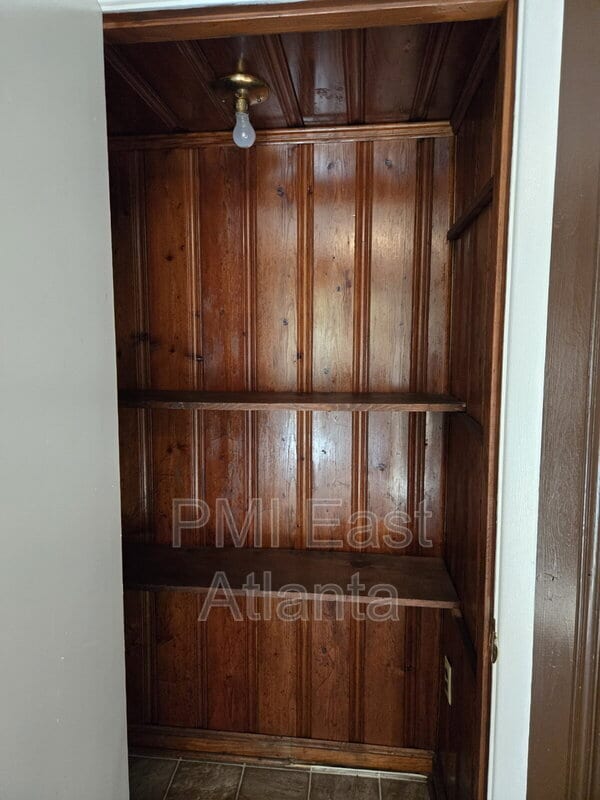 Photo - 2332 Carey Dr SE Casa