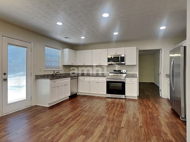 Photo - 3742 Fryeburg Ln