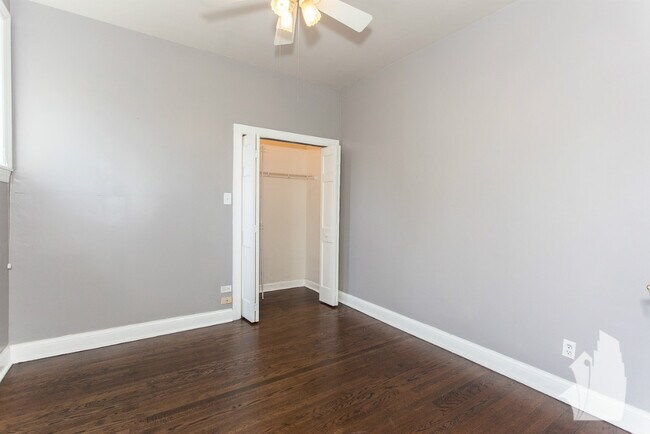 Photo - 3852 N Southport Ave Unit 2