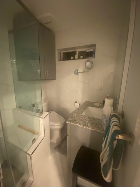 Photo - 230 Sharon Rd