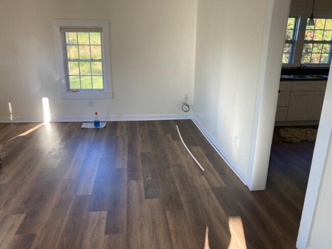 Photo - 200 Koonce Fork Rd