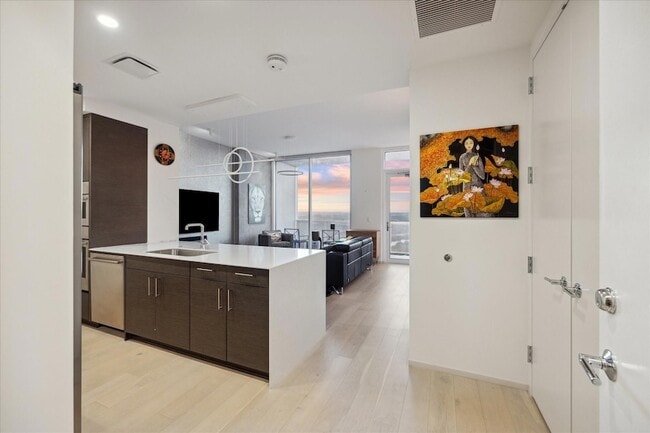 Photo - 301 West Ave Unit 4708