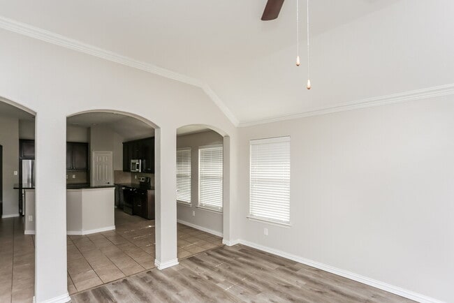 Photo - 7413 Errandale Dr