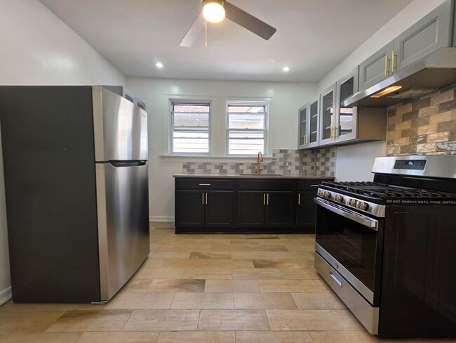 Building Photo - 68 Prospect Ave Unit Prospect Deluxe